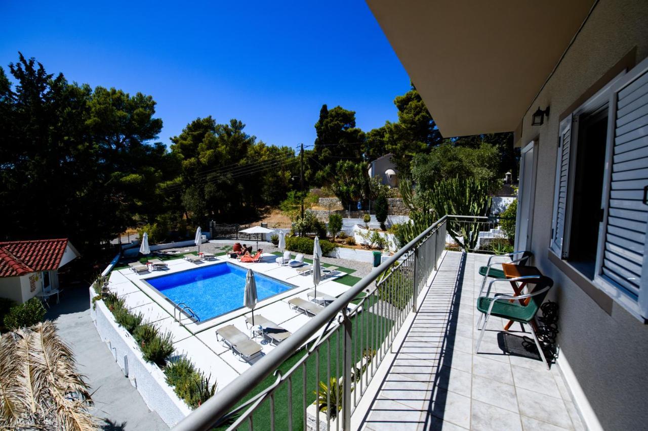 Pessada Bay Studios And Apartments Pesádha Exteriér fotografie